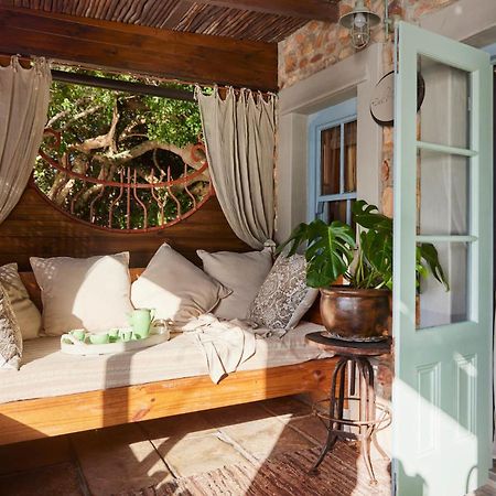 Twoangels Hotel Книсна Екстериор снимка