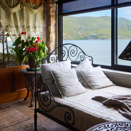 Twoangels Hotel Книсна Екстериор снимка