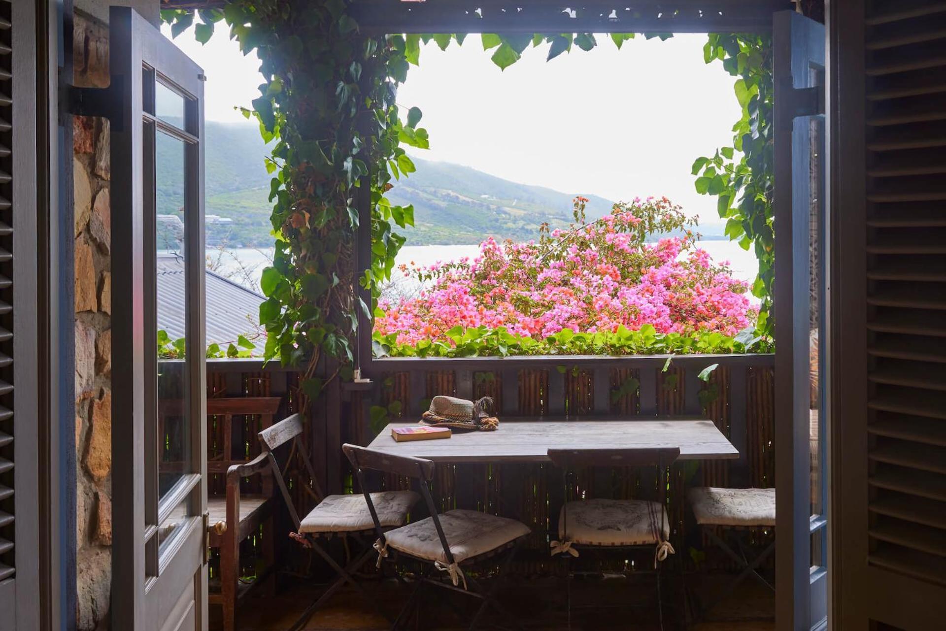 Twoangels Hotel Книсна Екстериор снимка
