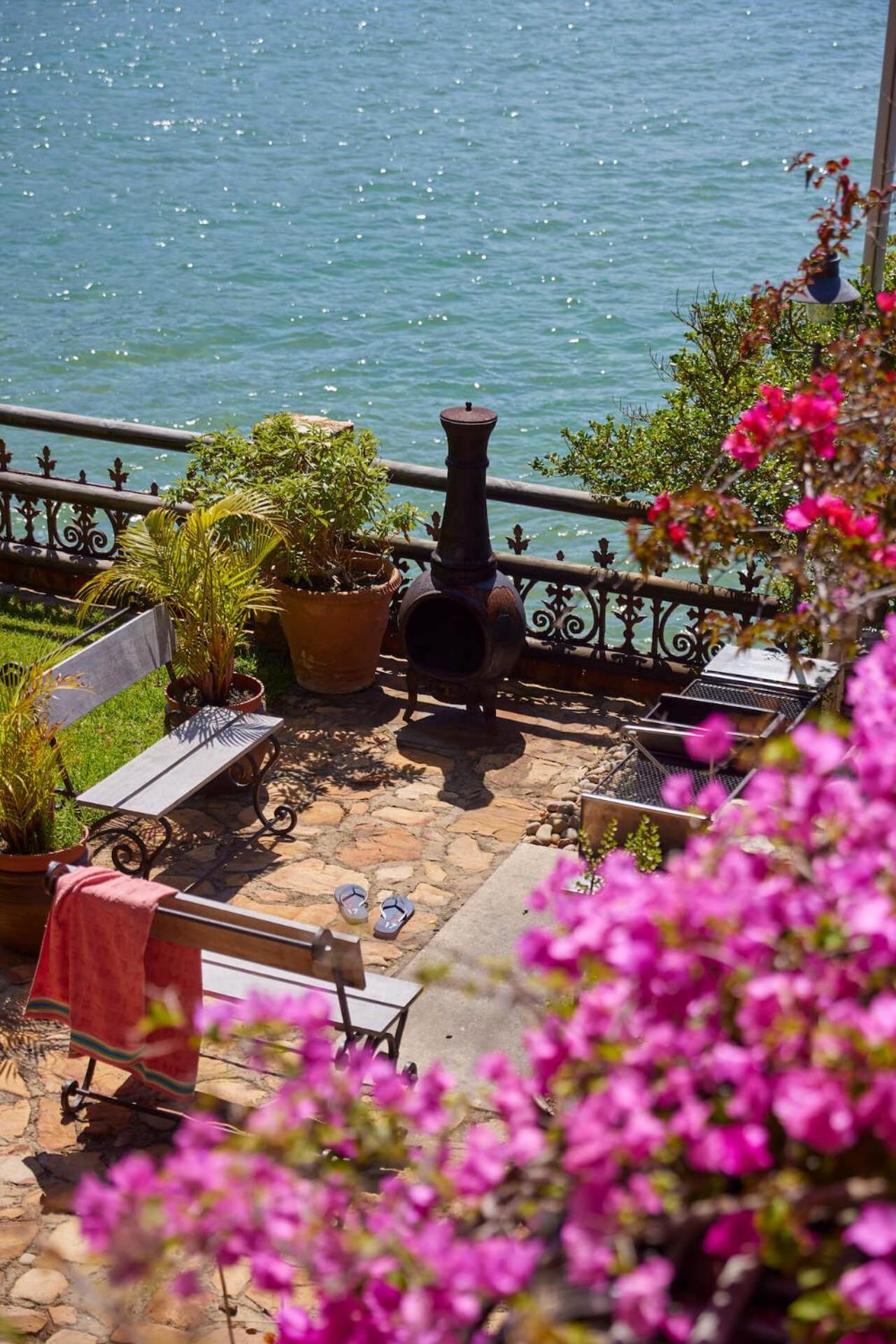 Twoangels Hotel Книсна Екстериор снимка