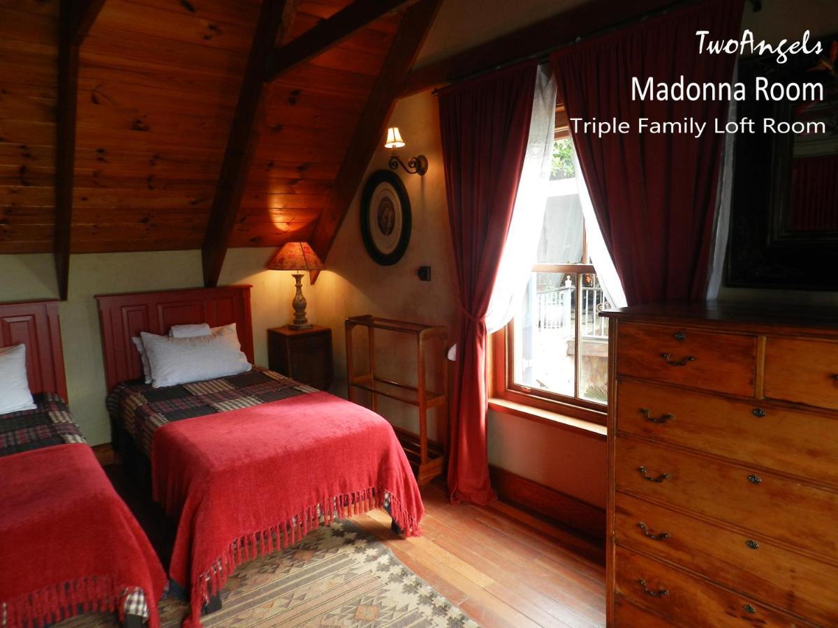 Twoangels Hotel Книсна Екстериор снимка