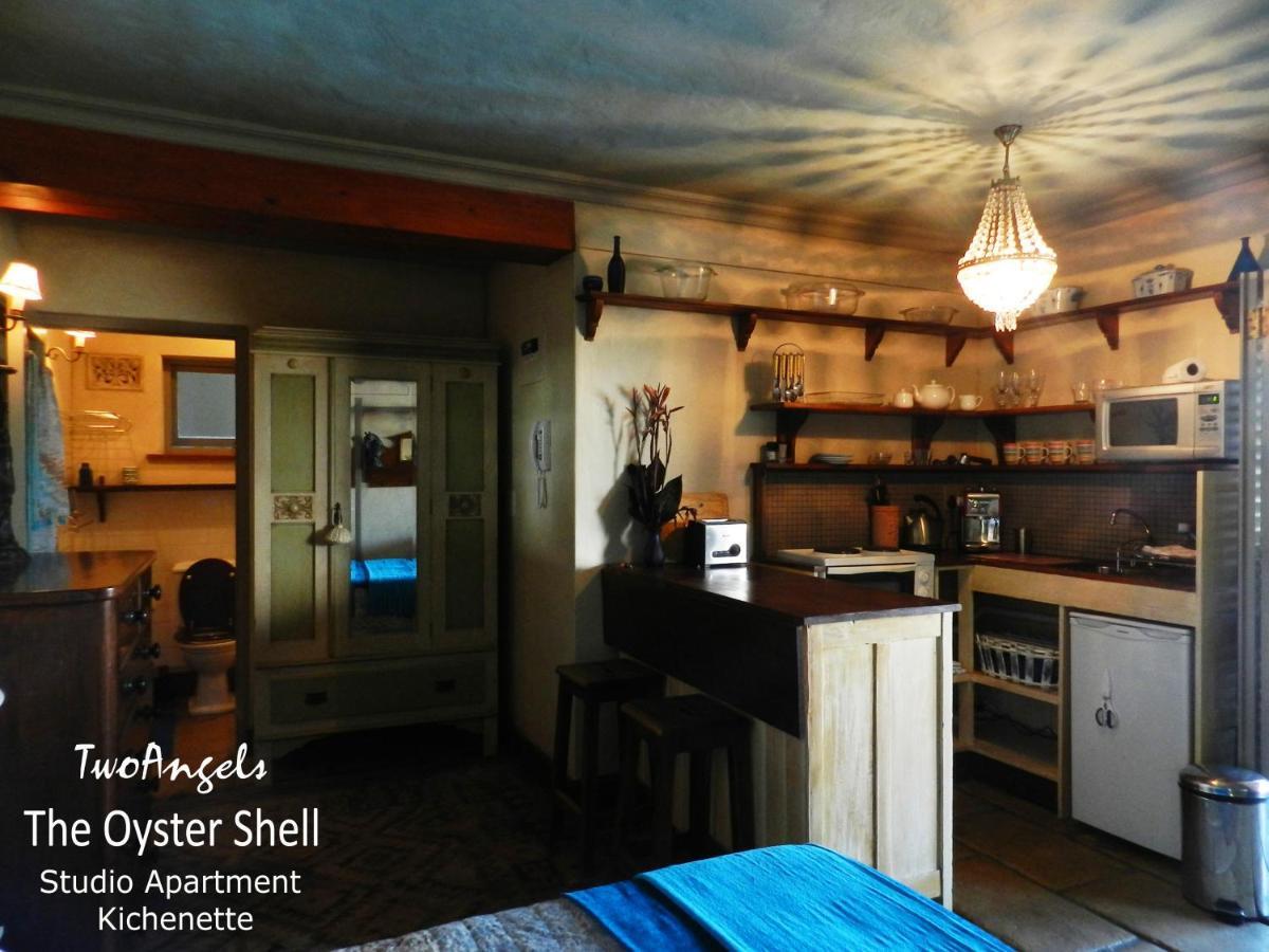 Twoangels Hotel Книсна Екстериор снимка
